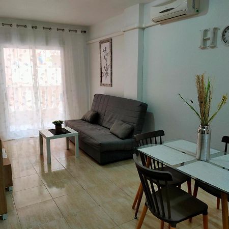 Casas Holiday - Playa Del Cura Торрев'єха Екстер'єр фото